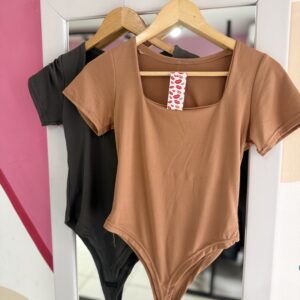 BODY ESCOTE